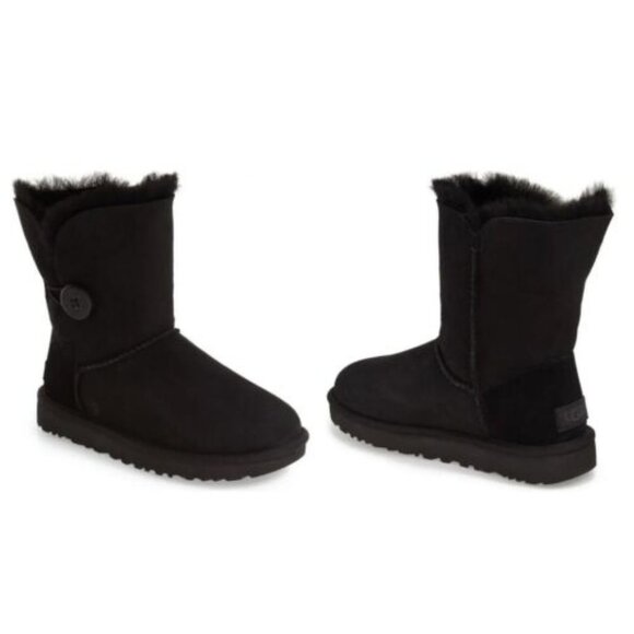 UGG Women's Bailey Button II Winter Boot - Picture 2 of 10